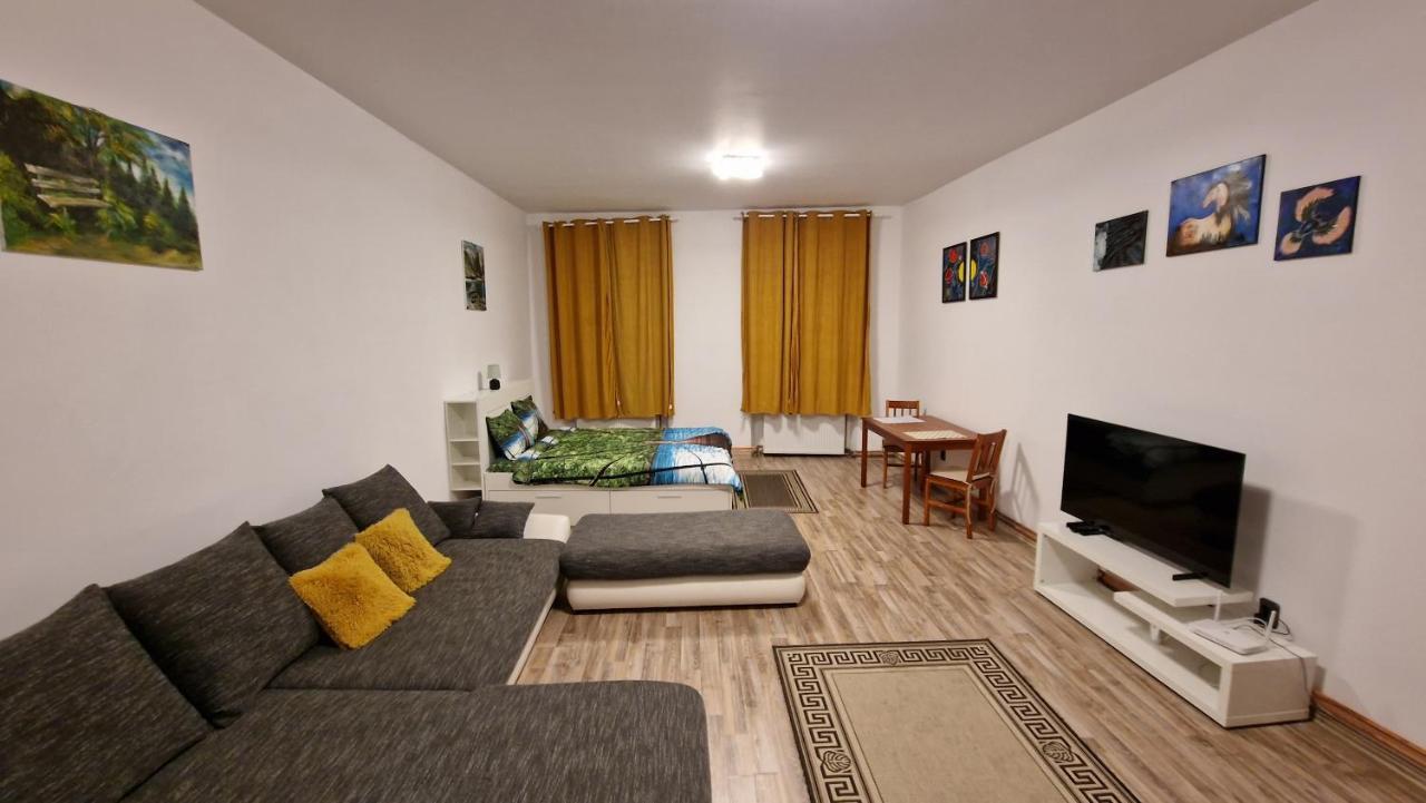 Vadim'S Guesthouse 锡比乌 外观 照片